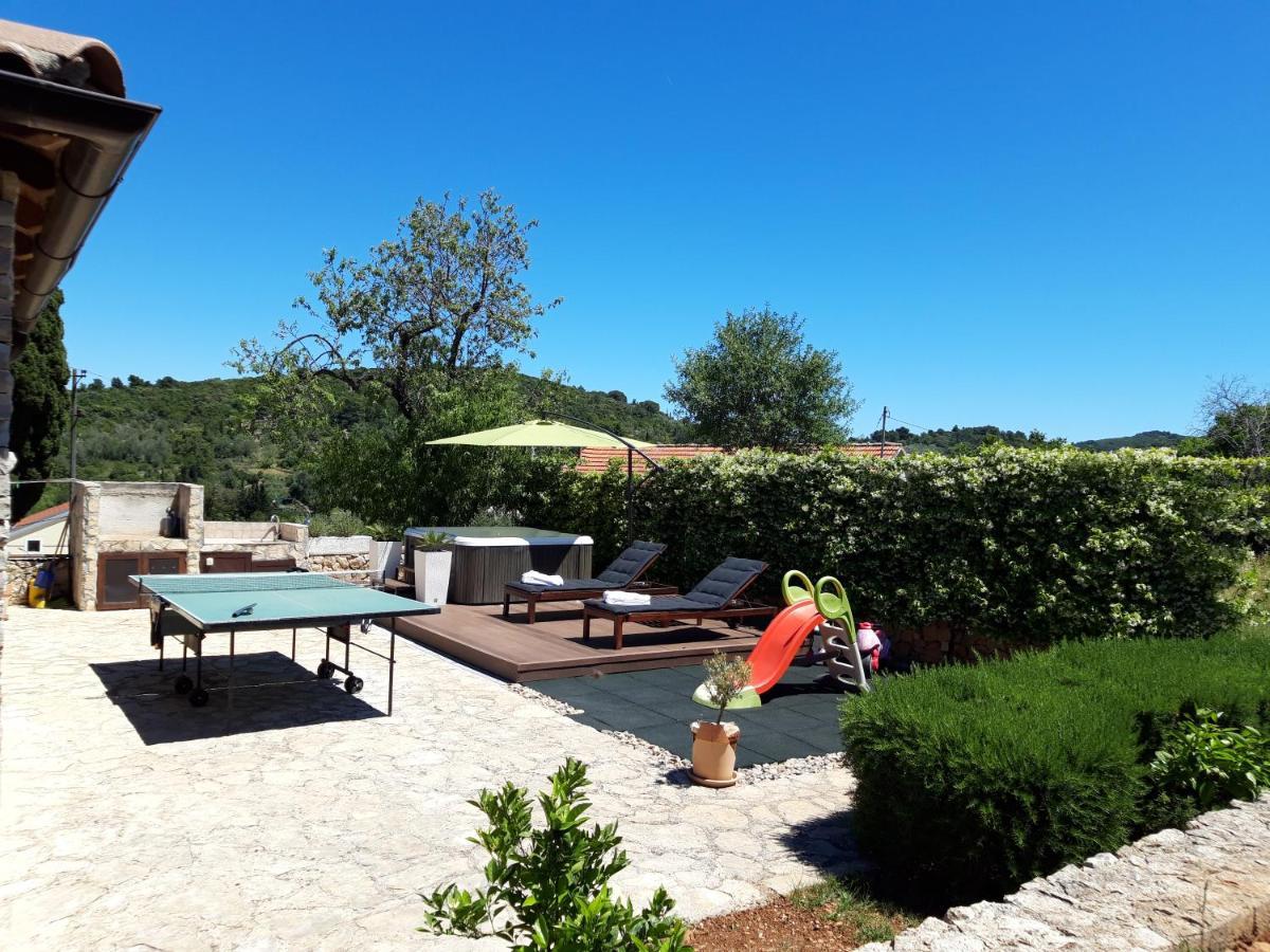 Villa Aurelia Žman Buitenkant foto